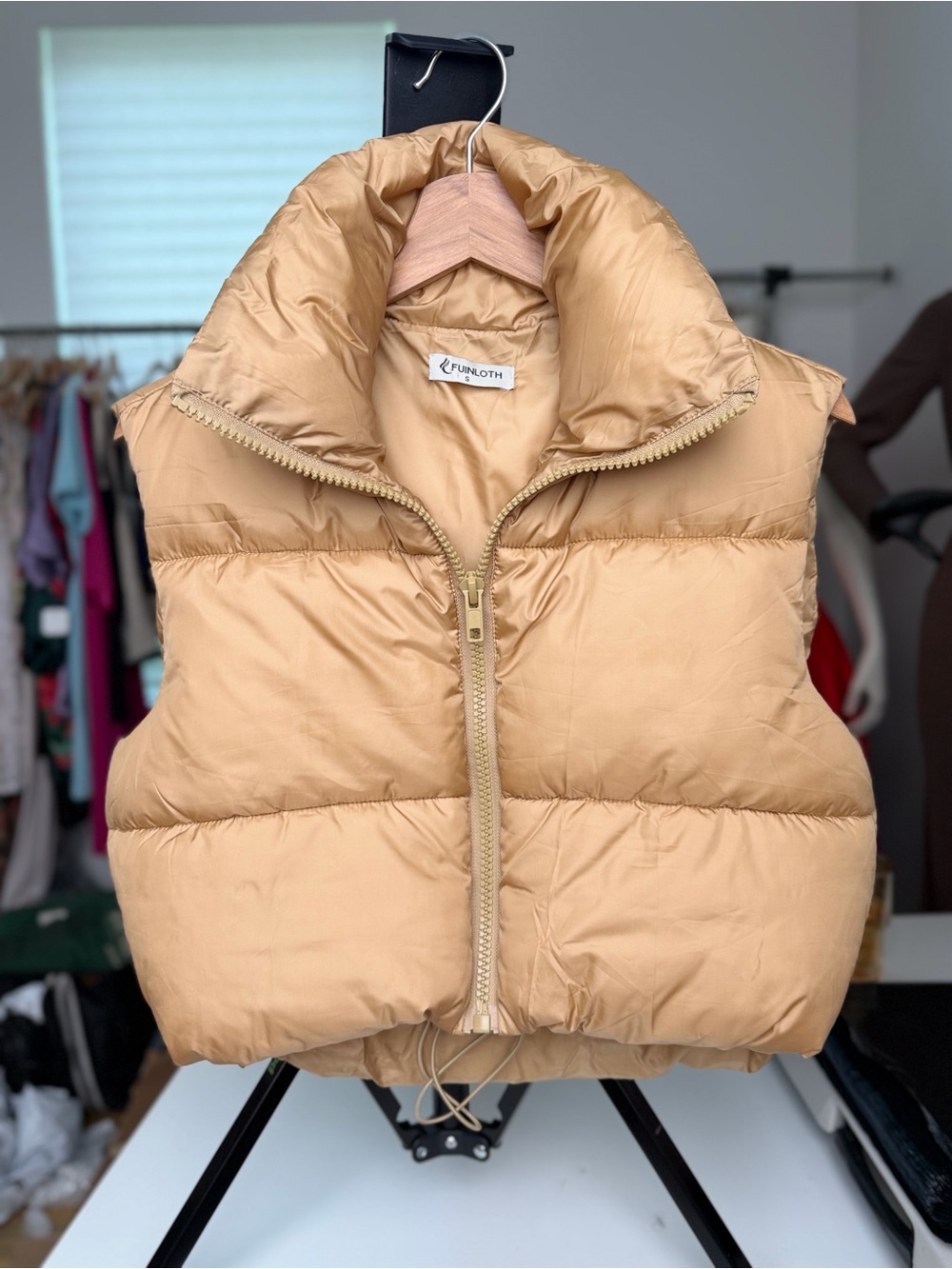 Cropped Puffer Vest Tan Camel Stand Collar Zip Up Drawstring Hem Small